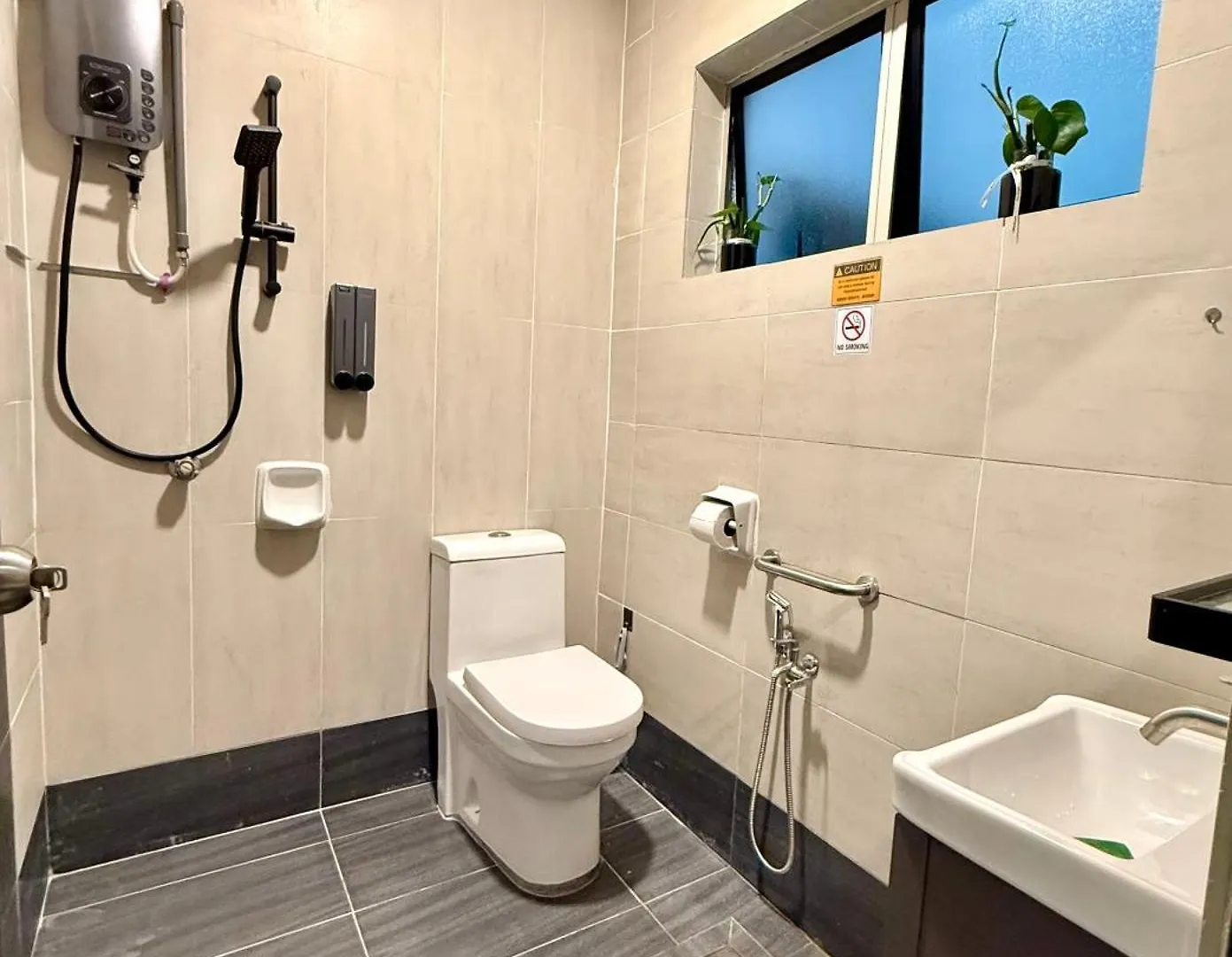 Lyl Evenhill Private Pool-18-23Pax 5Br Villa Ipoh