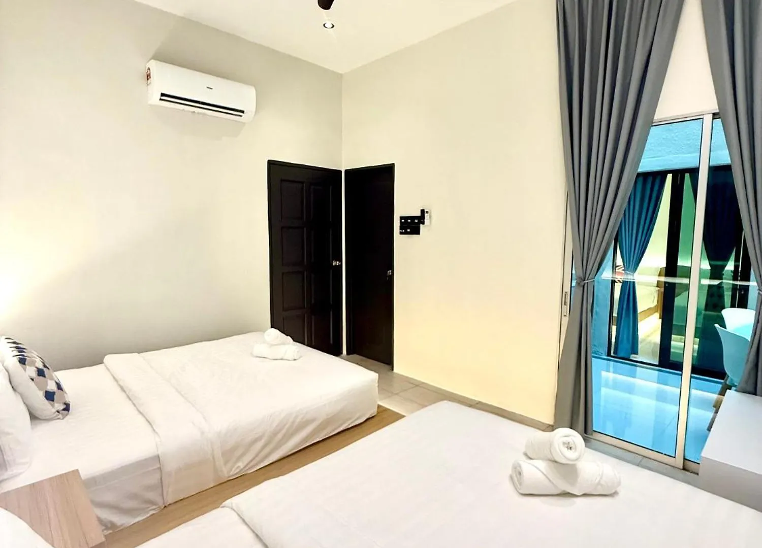 Lyl Evenhill Private Pool-18-23Pax 5Br Villa Ipoh