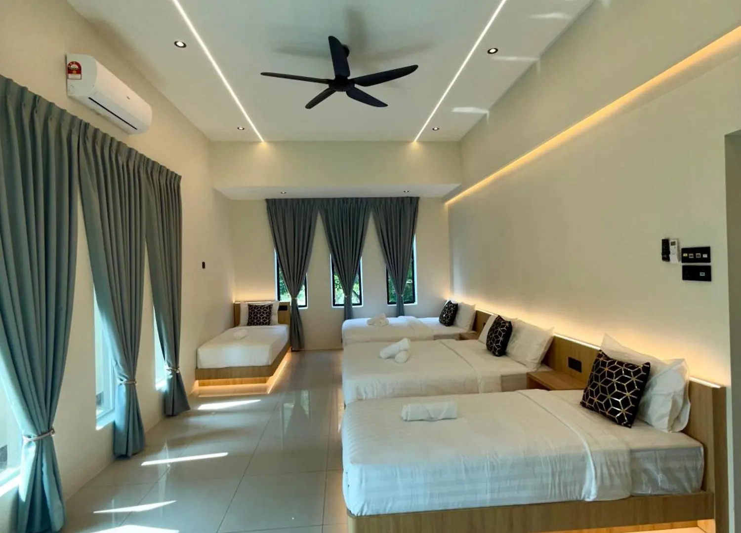 Lyl Evenhill Private Pool-18-23Pax 5Br Villa Ipoh 0*,